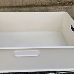 美品✨プラスチック収納ケースの画像