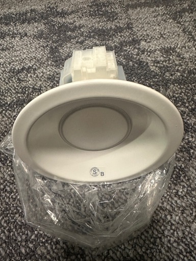 ほぼ未使用　8個 大光電機 DAIKO LEDダウンライト埋込穴φ100  8個　ばら売り・値下げ可能