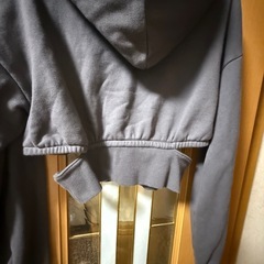 ショートたけ丈パーカーの画像