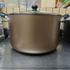 【のちほど写真追加します】深型両手鍋（32cm）の画像