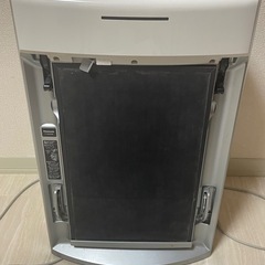 空気清浄機　Panasonic F-VXG50の画像