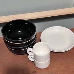 【2個セット】どんぶり、スープカップ、プレートのセットの画像