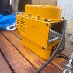 ⭐︎動作確認済⭐︎　電動ウインチホイスト100V（最大能力250kg）の画像