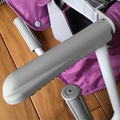イングリッシーナ　ファスト　お食事イス　フクシア　パープル　ベビーチェア　トレーの画像
