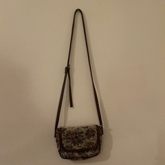 花柄 ショルダーバッグ 茶色の画像