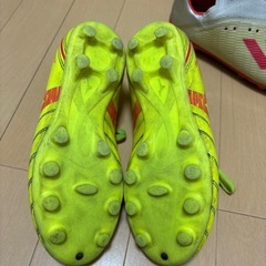 ミズノサッカースパイク　モナルシーダネオ　21.5センチ　の画像
