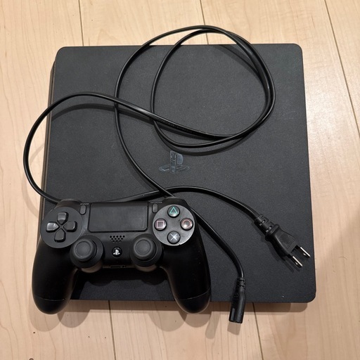 【譲渡決定済]】PS4 500GB 初期化済み