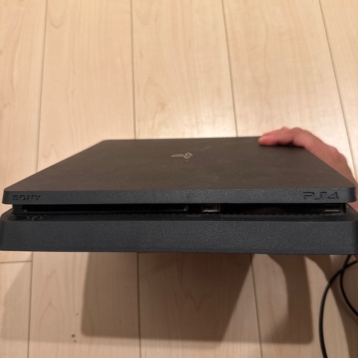 【譲渡決定済]】PS4 500GB 初期化済み