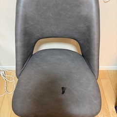 ダイニングチェア二脚　グレー　の画像