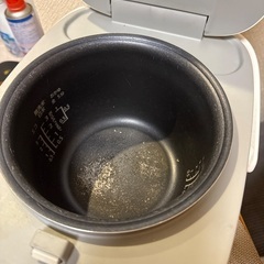 YAMAZEN マイコン炊飯ジャー　の画像