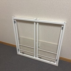 【ニトリ】折りたたみ机の画像