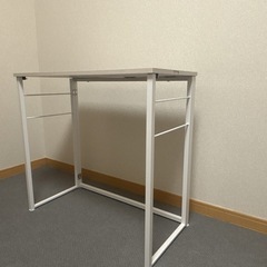 【ニトリ】折りたたみ机の画像