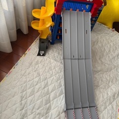 スライダーパーキング50 トミカの画像