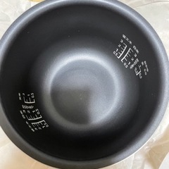 Amazonベーシック　IH式炊飯器　3合の画像