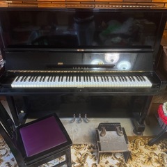 ●ヤマハYAMAHAアップライトピアノ NO.U3 NIPPON GAKKI 椅子付き 3本ペダル の画像