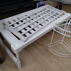 棚　突っ張り棒　洗濯機 や 冷蔵庫 脇　ハンガーラック
