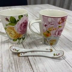  ロイヤルアーデン　ROYAL ARDEN バラ柄　マグカップセット　②の画像