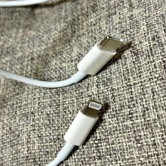 iPhone 13箱ケース・付属品の画像