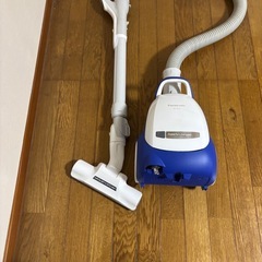 パナソニック掃除機の画像