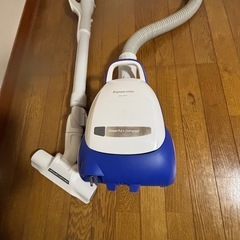 パナソニック掃除機の画像