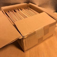 木の丸棒　大量　約9mm 長さ30〜40センチ不揃いの画像