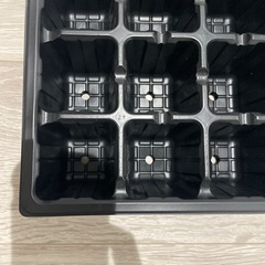 【新品】連結ポット 7枚 25穴 黒　苗、多肉 の画像