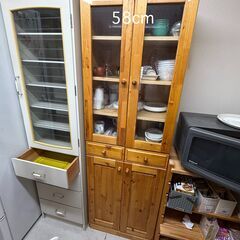 茶色木製食器棚　昭和レトロの画像