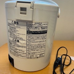電気ポットの画像