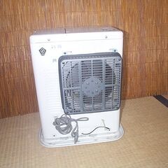 石油ファンヒーター　６～８畳ぐらい　三菱製　 分解整備済み　の画像