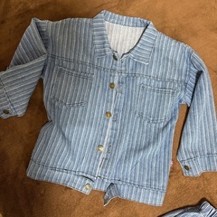 新品未使用　子どもセットアップ　デニムの画像