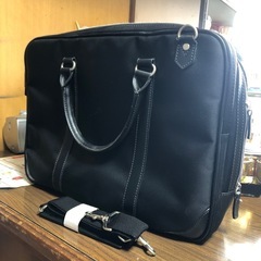 就職活動ビジネスバッグの画像