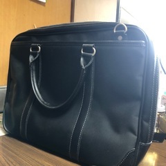 就職活動ビジネスバッグの画像