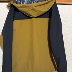 【新品】outdoor フード付きマウンテンパーカーの画像