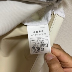 カーテン、レース付きの画像