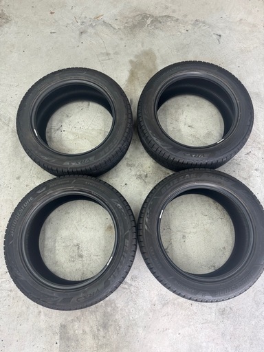 ブリヂストン　VRX3 235 50 R18 4本セット