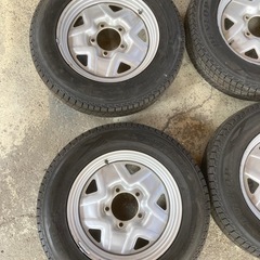 JB23W スズキ ジムニー
ダンロップ ウィンターマックス 175/80R16 スタッドレスタイヤ 鉄板ホイール付き 4本セットの画像