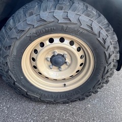 FJクルーザー純正スチールホイール+MTタイヤの画像