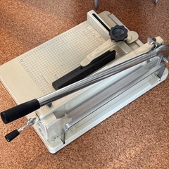 裁断機の画像