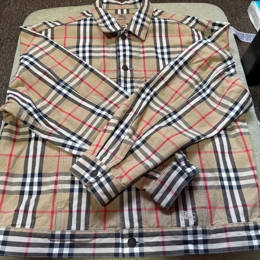 希少)(プレ値)BURBERRY supremeコラボ トラックジャケットの通販はau 
