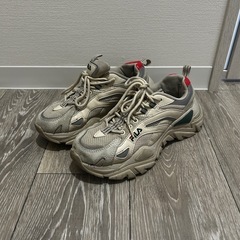 FILA スニーカー 24cmの画像