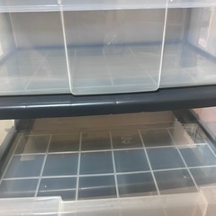 衣装ケース中古プラスチック3段の画像