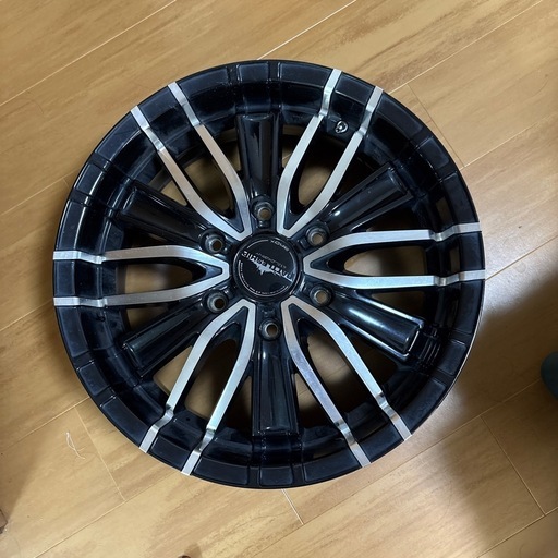 6穴ホイール 17インチ✖️4