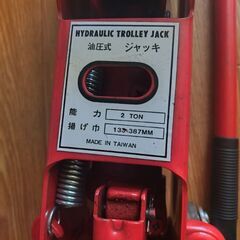 油圧式　2tジャッキの画像