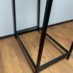 ハンガーラックの画像