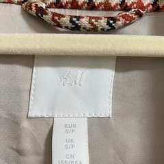 【H&M】 ＊傷・汚れなし＊ウルフファング柄ジャケットの画像