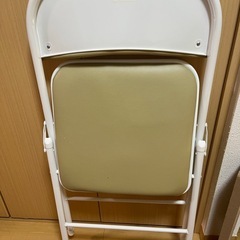 お譲りします　椅子の画像