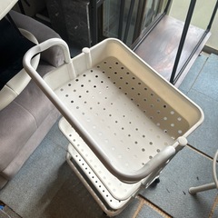 ワゴン　ホワイトの画像