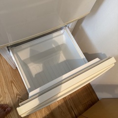 冷蔵庫　シャープ　もらって欲しいです正常作動の画像