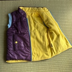ジュニア用ダウンベスト　120サイズの画像