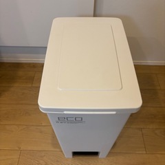 ゴミ箱　ホワイト　45Lの画像